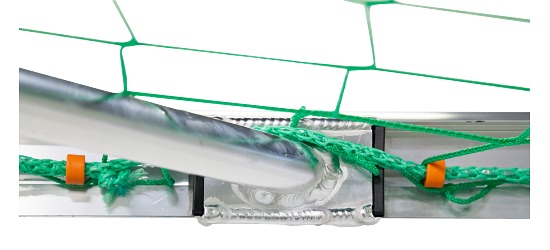 Sport-Thieme Minibut d'entraînement en alu « Professional » Filet inclus, vert (mailles 10 cm), 2,40x1,60 m, profondeur 1,00 m