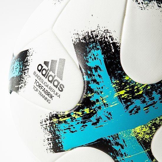Ballon de foot Adidas® « Torfabrik 2017 Top Training » Taille 5, env. 420 g