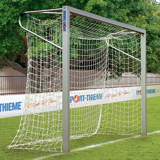Buts 3x2 m Sport-Thieme® en aluminium, profilé carré, autostable ou avec fourreaux Avec fourreaux
