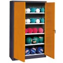 C+P Ballschrank mit Vollblech-Flügeltüren (Typ 3), HxBxT 195x150x50 cm Gelborange (RAL 2000), Anthrazit (RAL 7021), Einzelschliessung, Ergo-Lock Muldengriff