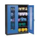 C+P Ballschrank mit Lochblech-Flügeltüren (Typ 3), HxBxT 195x150x50 cm Enzianblau (RAL 5010), Anthrazit (RAL 7021), Einzelschliessung, Ergo-Lock Muldengriff