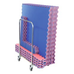 Lot de matelas avec chariot de transport