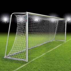 But 7,32x2,44 m, entièrement soudé